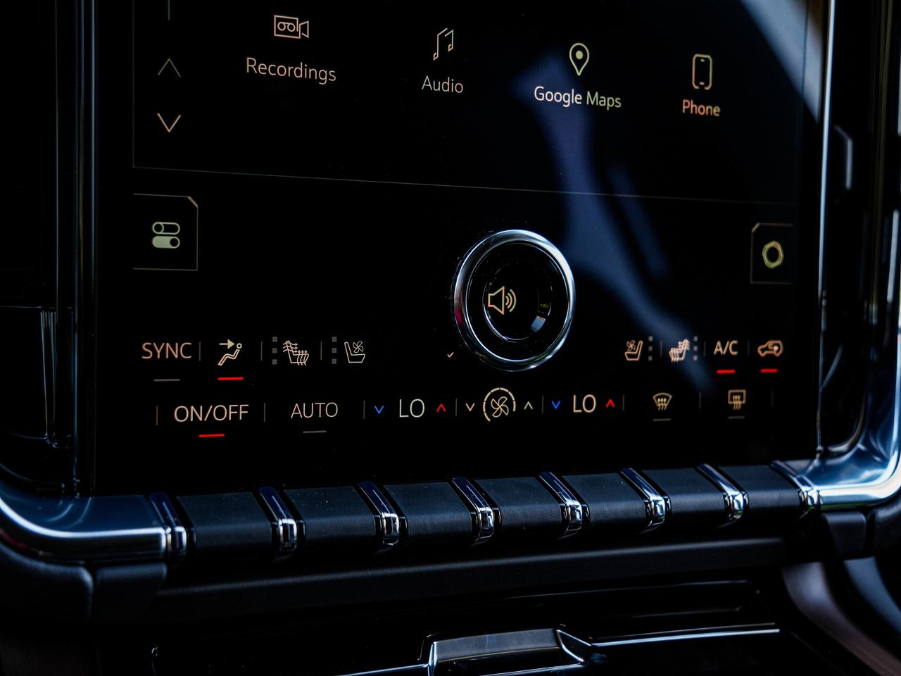 2026 GMC Yukon XL Denali Photo