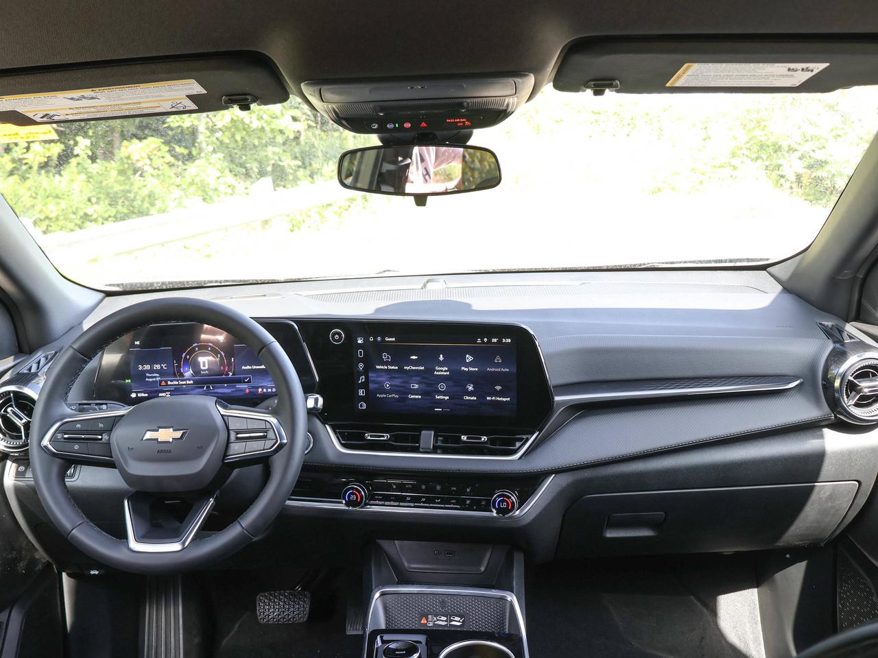 2027 Chevrolet Equinox AWD LT Photo
