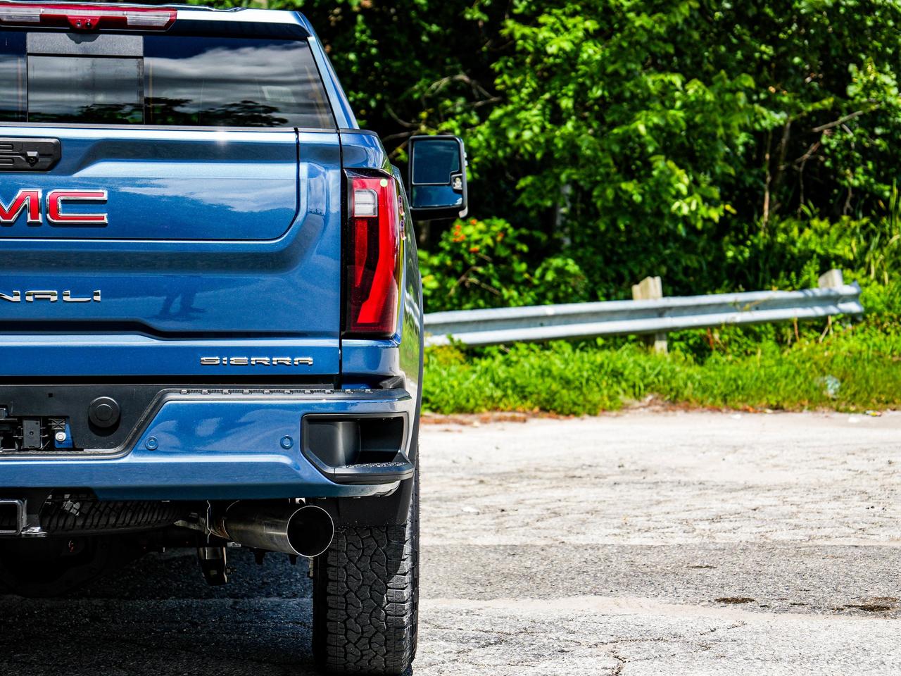 2026 GMC SIERRA 2500HD DENALI Photo