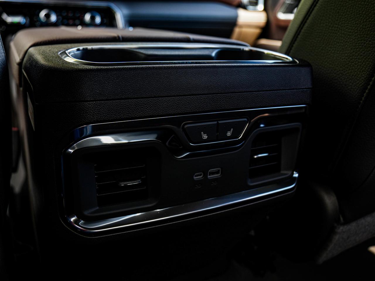 2026 GMC SIERRA 2500HD DENALI Photo