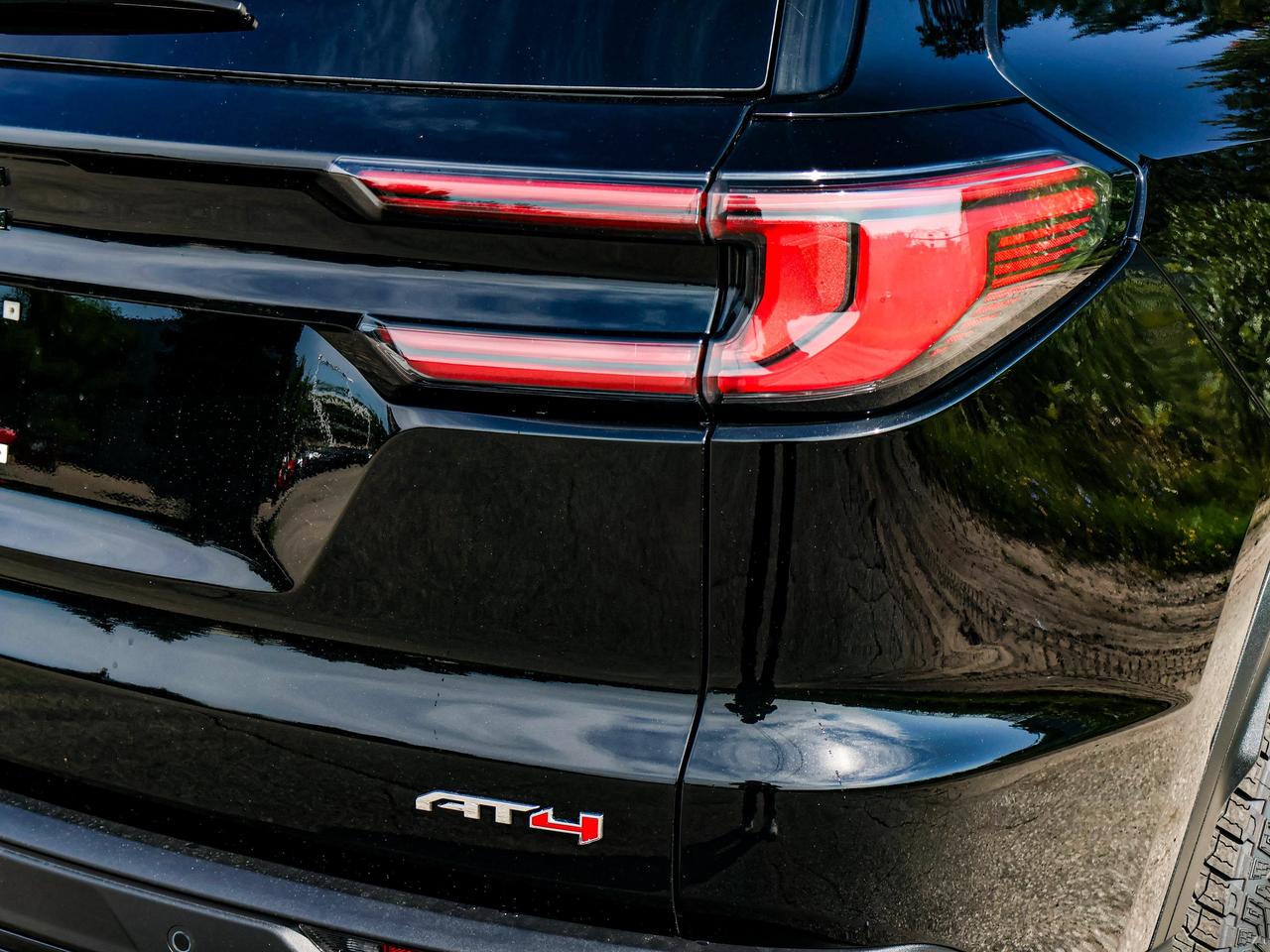 2027 GMC Acadia AT4 Photo