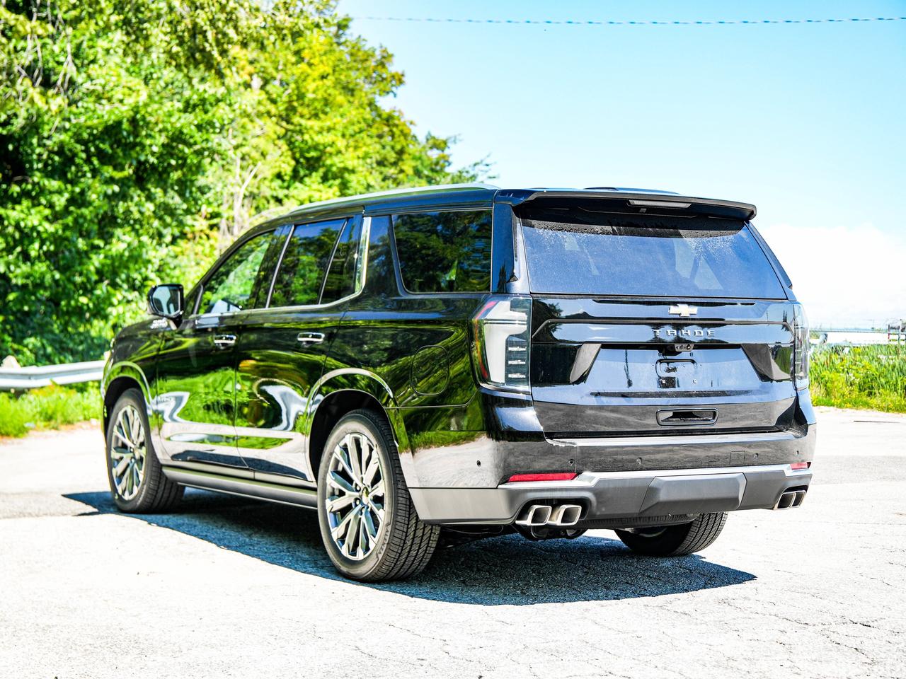 2026 Chevrolet Tahoe HIGH COUNTRY Photo