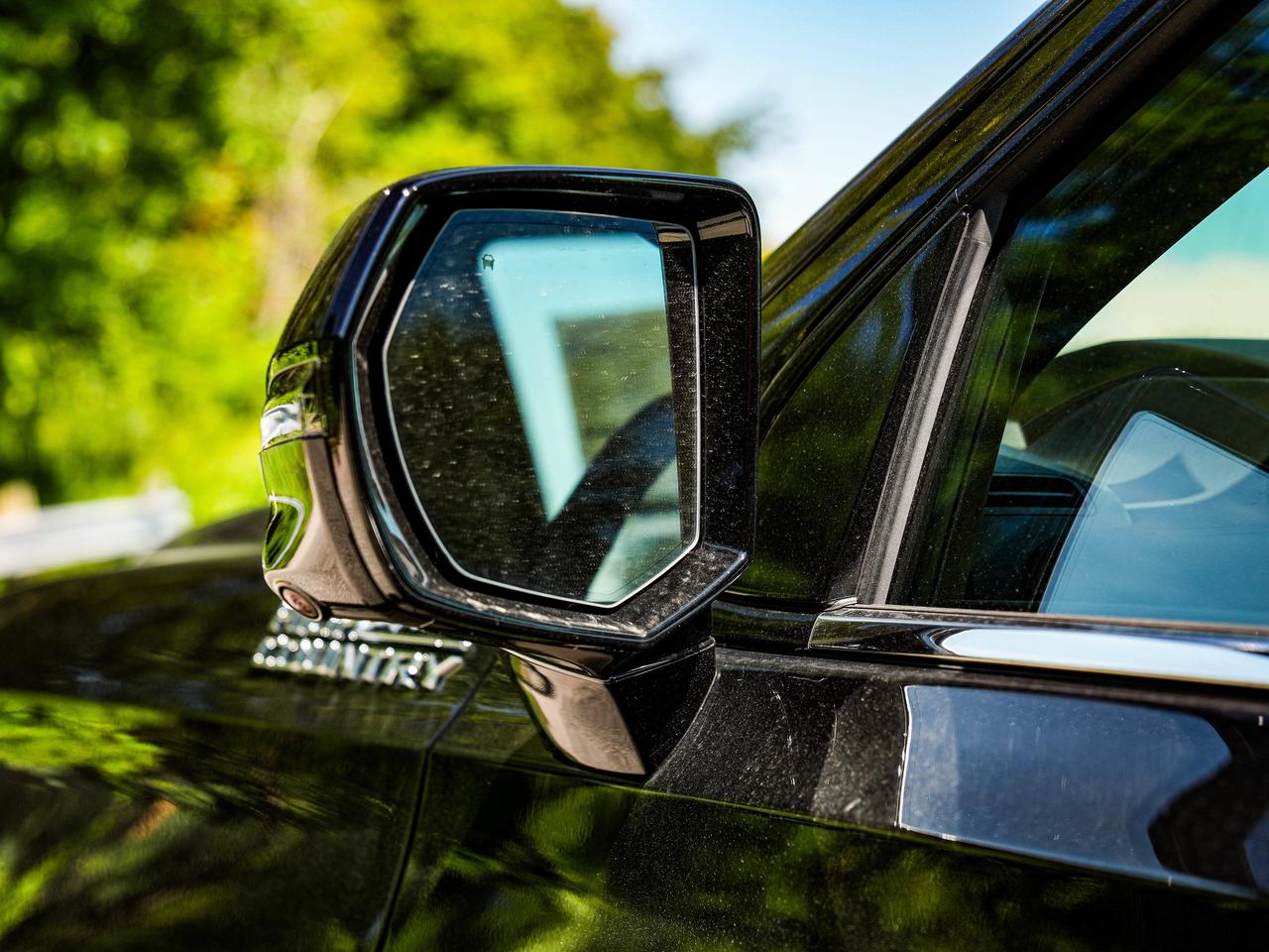 2026 Chevrolet Tahoe HIGH COUNTRY Photo