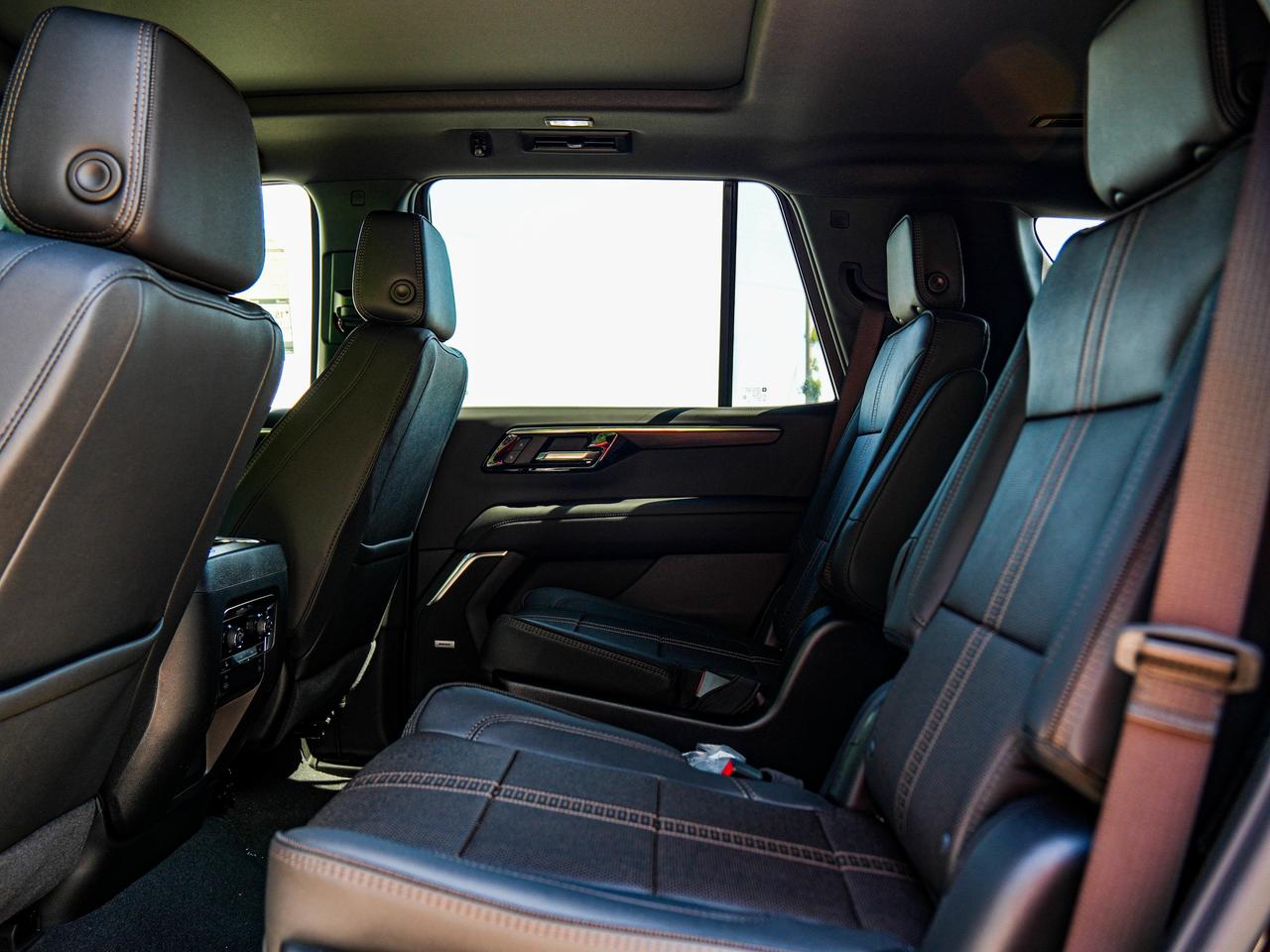 2026 Chevrolet Tahoe HIGH COUNTRY Photo