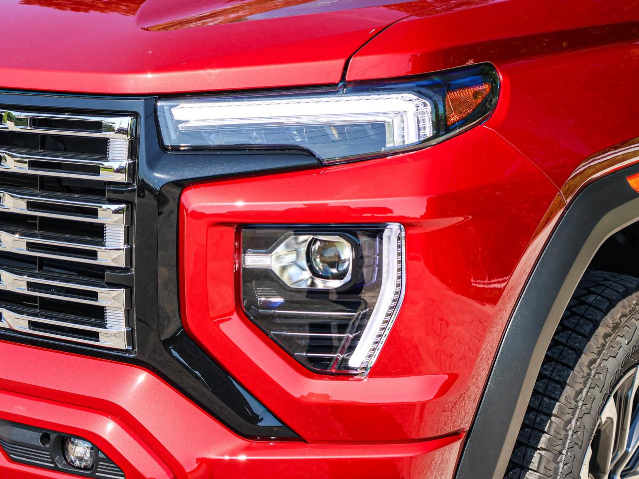 2026 GMC Canyon Denali Photo