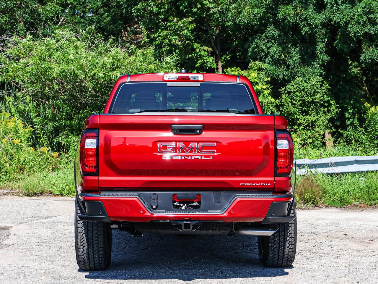 2026 GMC Canyon Denali Photo