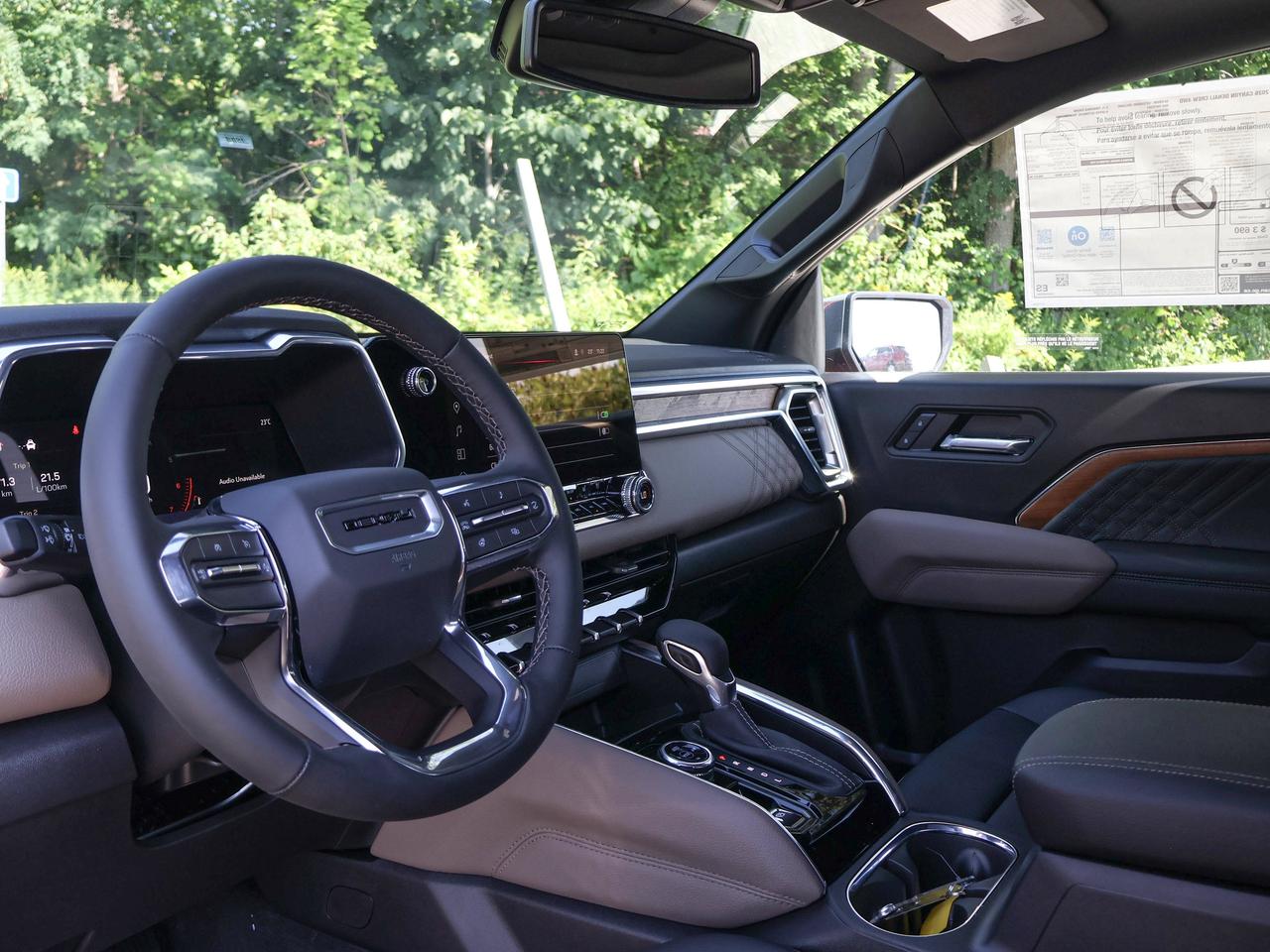 2026 GMC Canyon Denali Photo