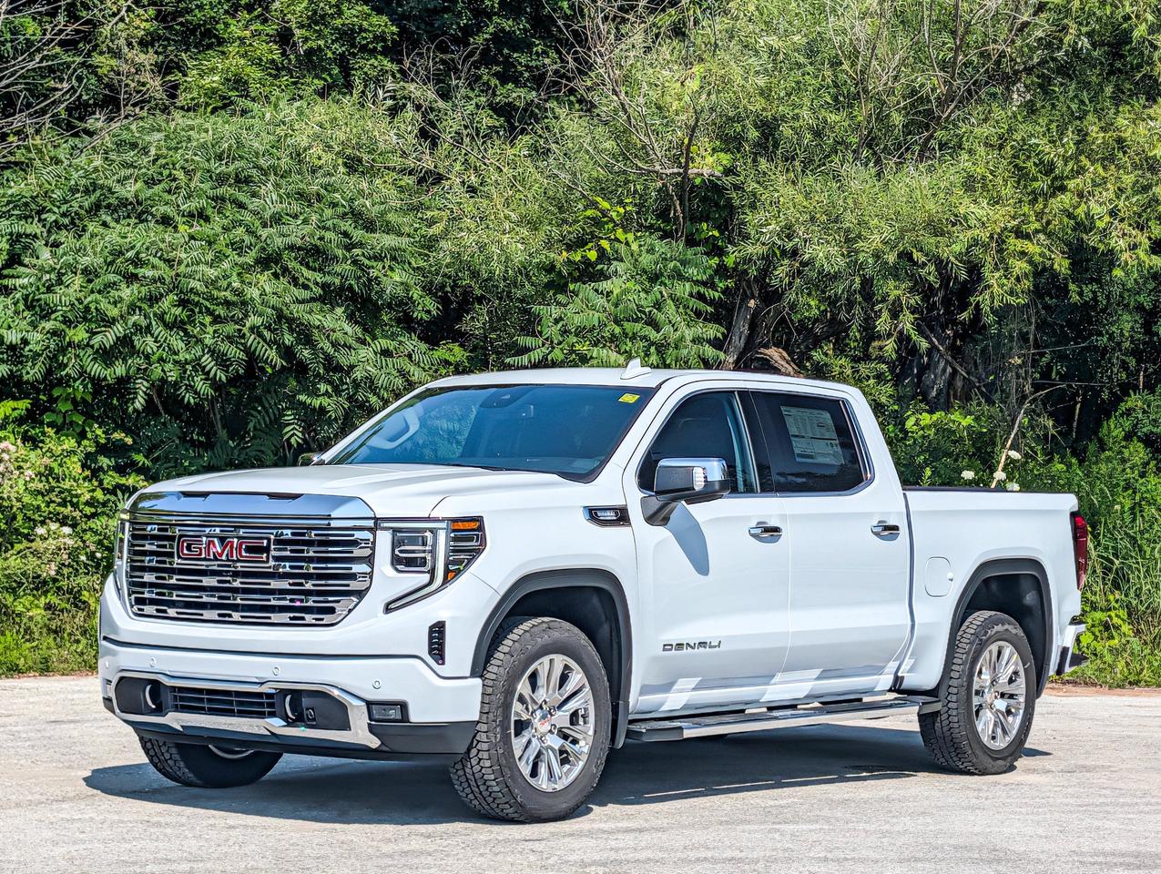 2026 GMC Sierra 1500 Denali Photo
