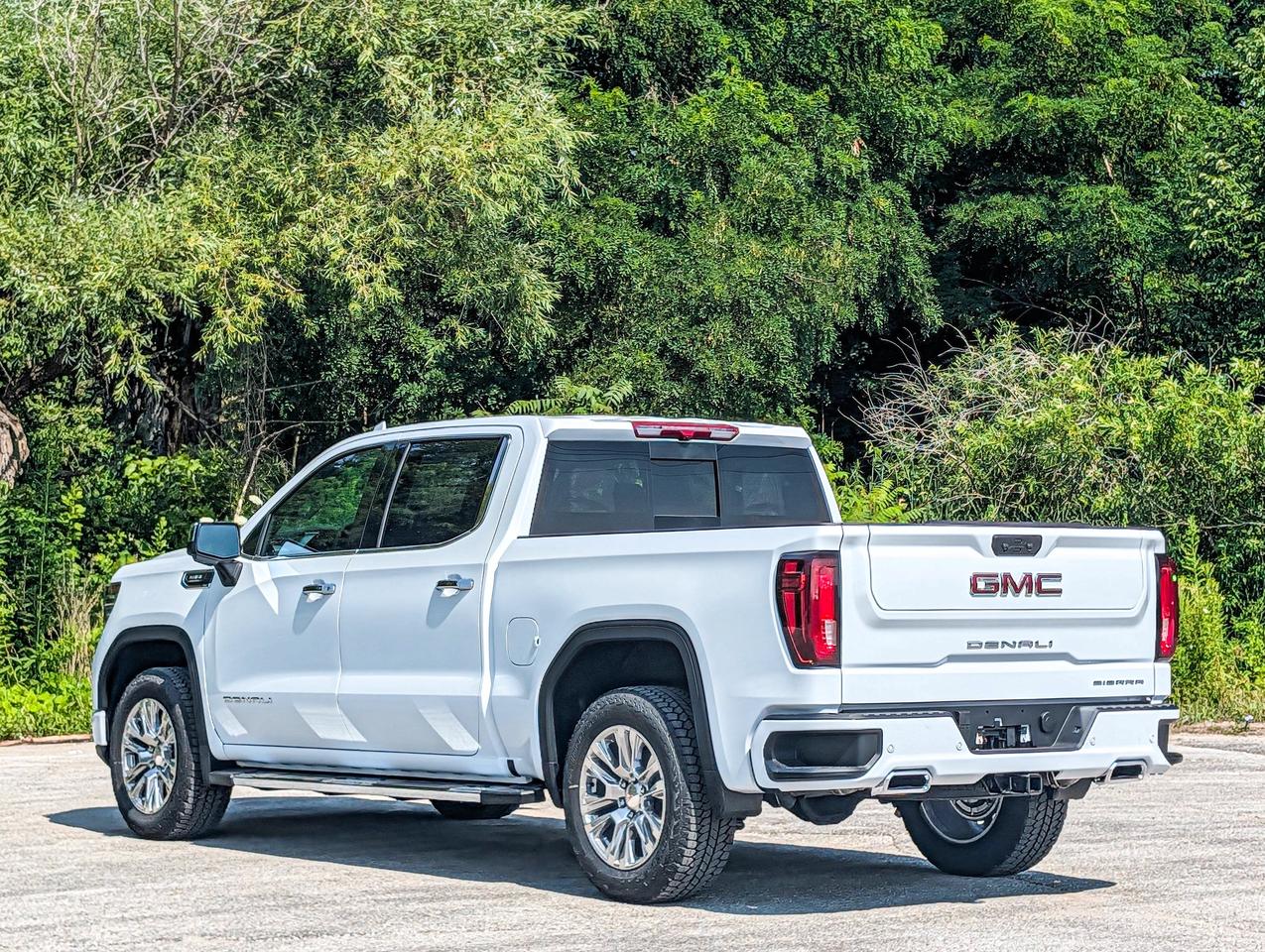 2026 GMC Sierra 1500 Denali Photo