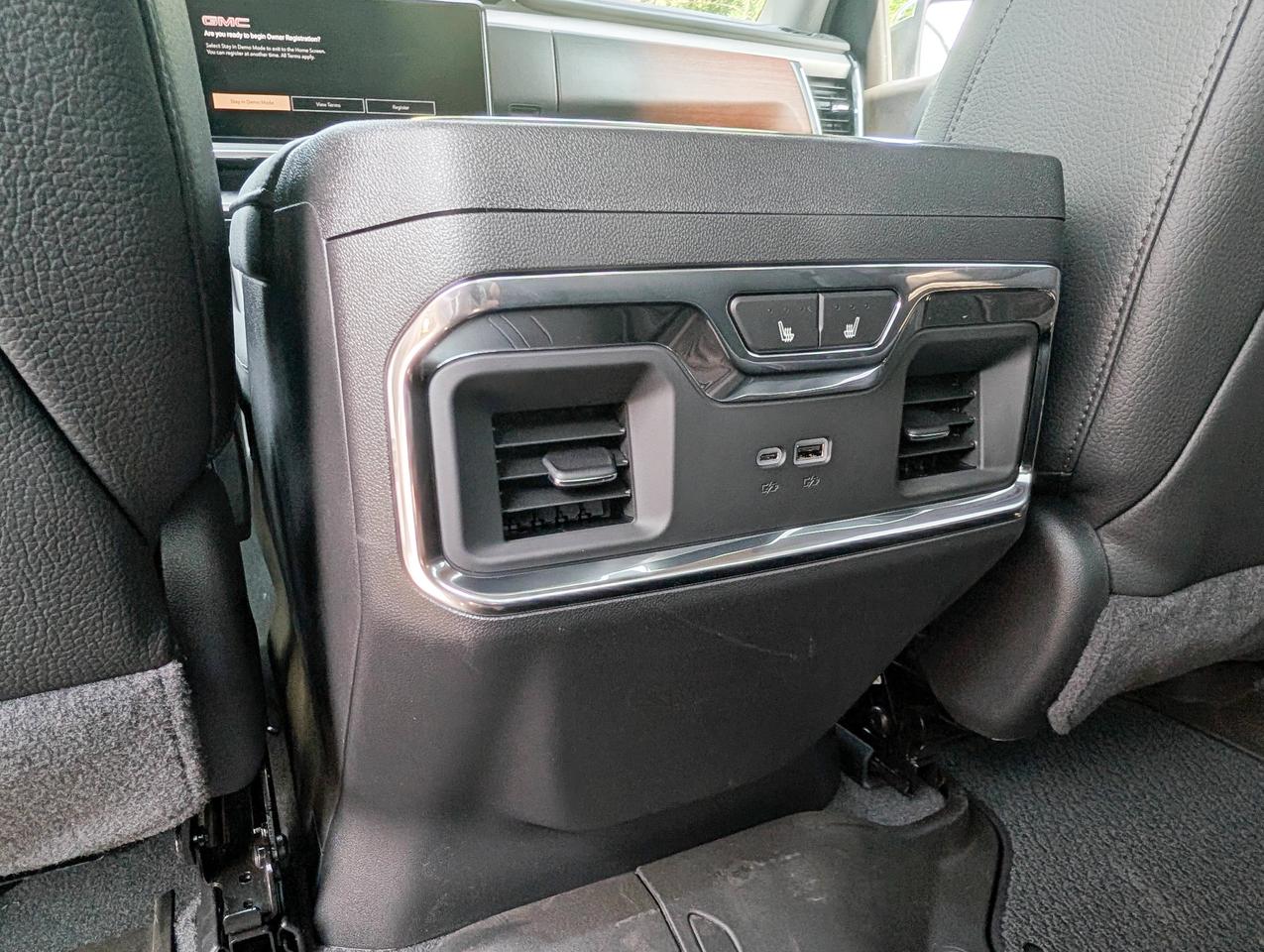2026 GMC Sierra 1500 Denali Photo
