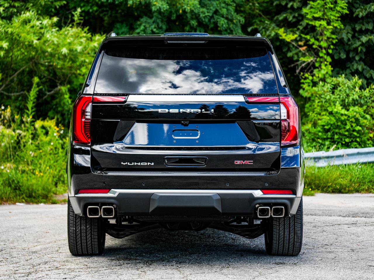 2026 GMC Yukon XL Denali Photo