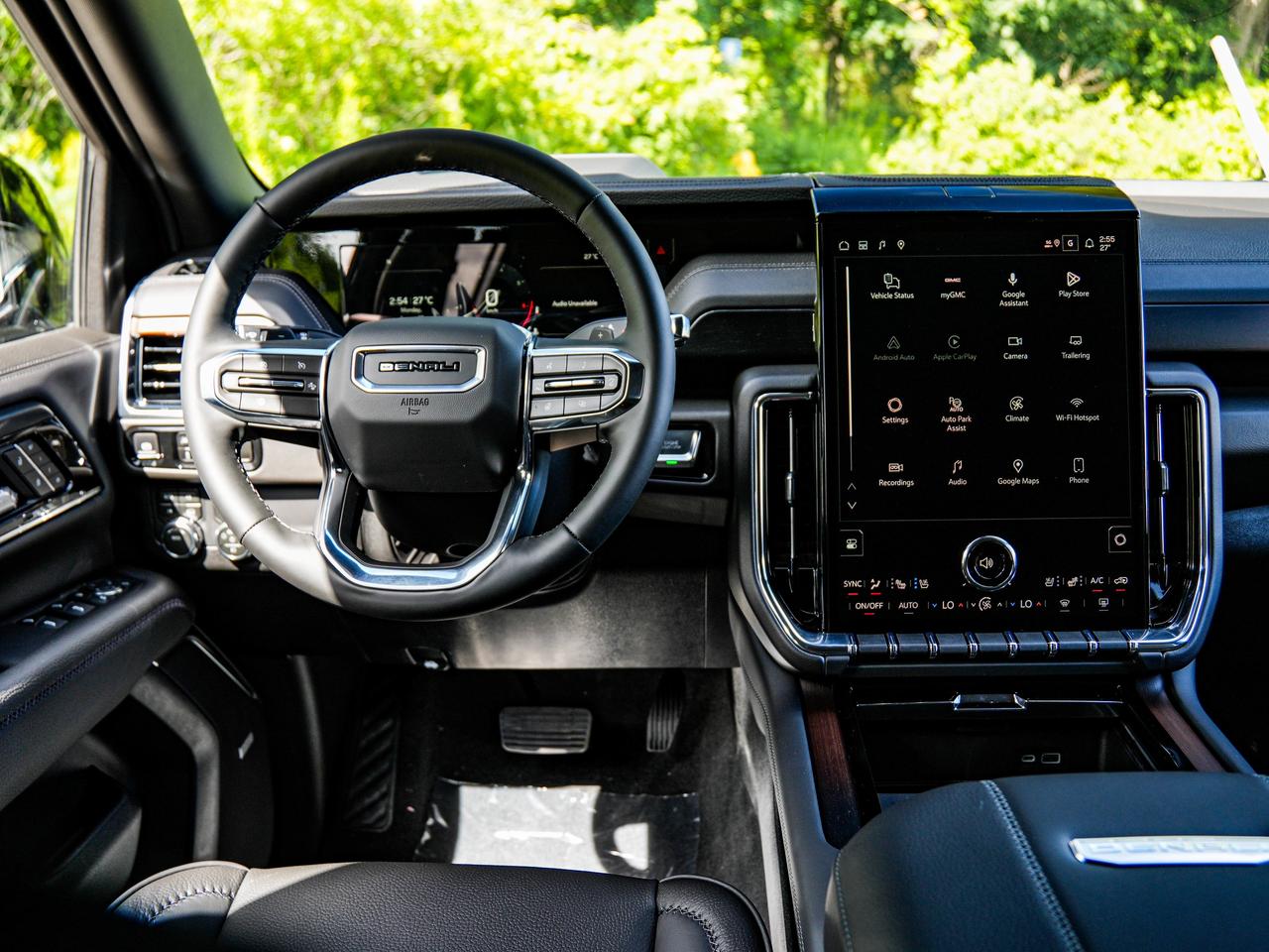 2026 GMC Yukon XL Denali Photo