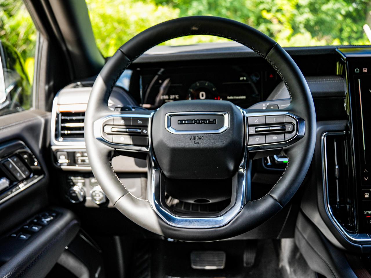 2026 GMC Yukon XL Denali Photo