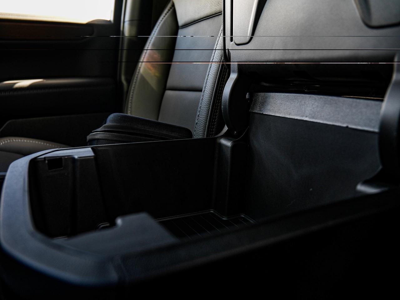 2026 GMC Yukon XL Denali Photo