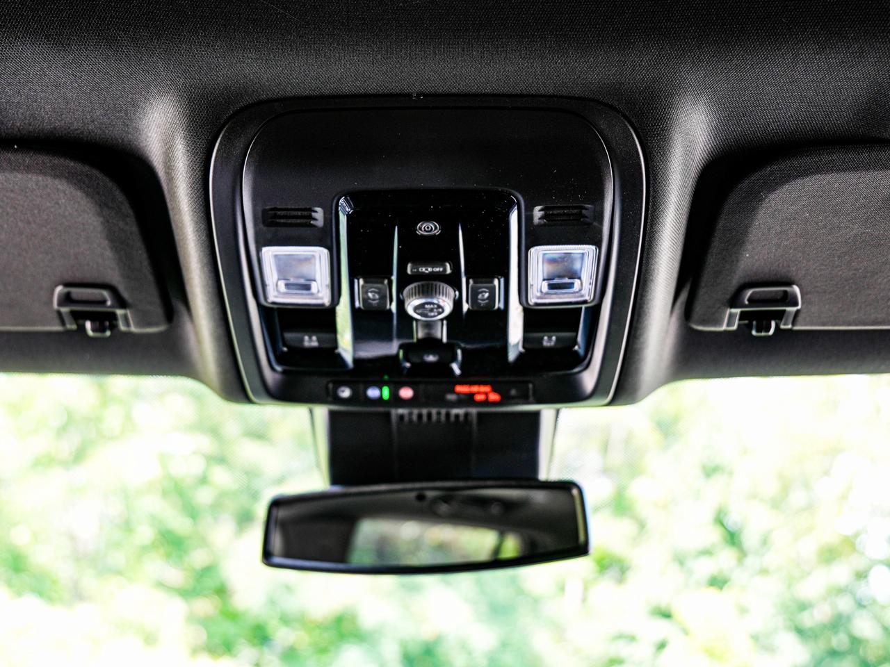 2026 GMC Yukon XL Denali Photo