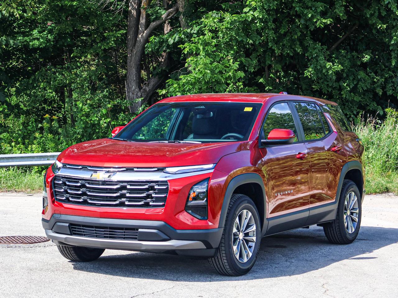 2027 Chevrolet Equinox AWD LT Photo