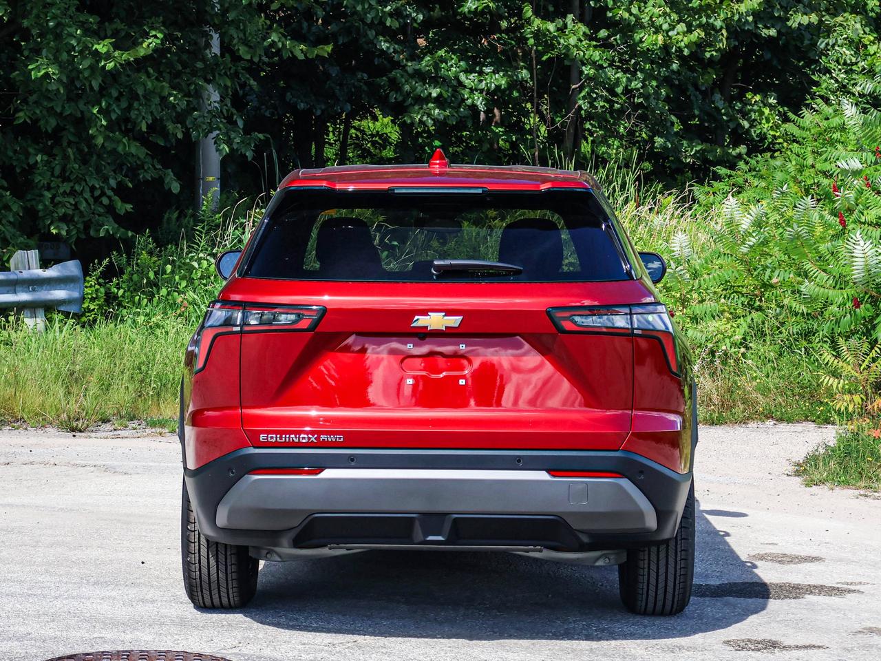 2027 Chevrolet Equinox AWD LT Photo