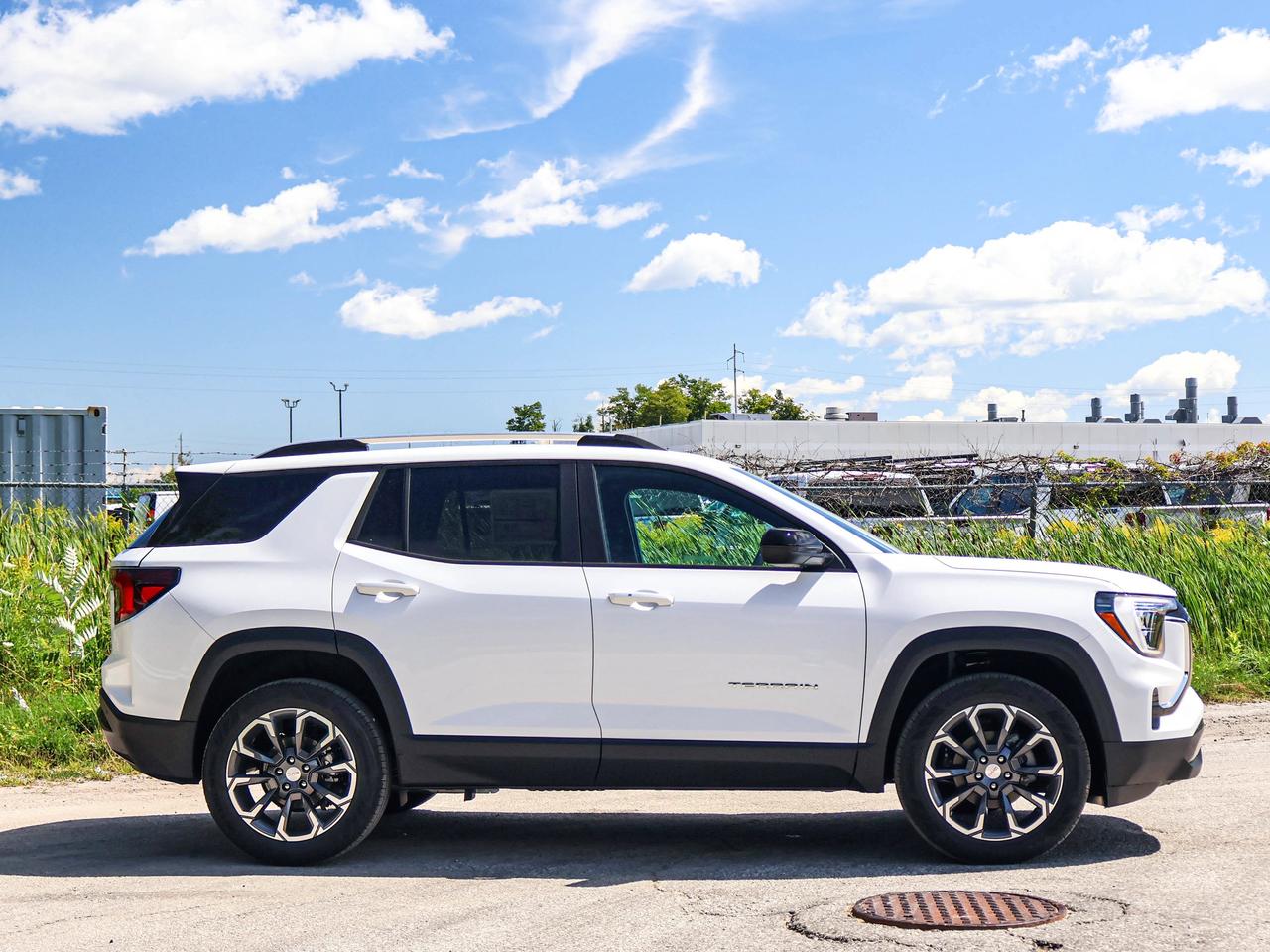 2027 GMC Terrain AWD Elevation Photo2
