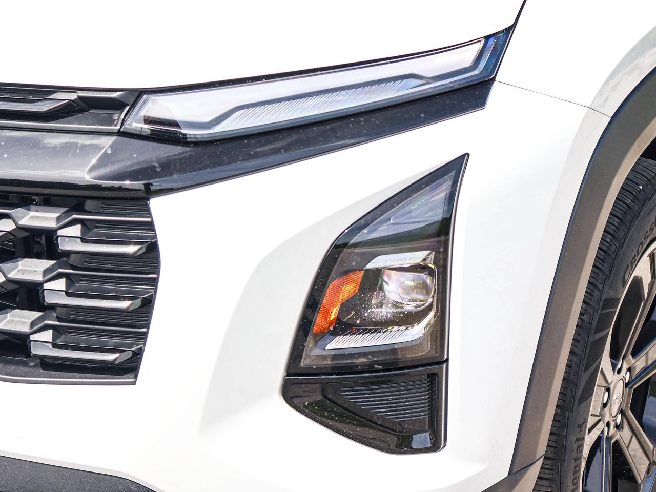 2027 Chevrolet Equinox AWD LT Photo