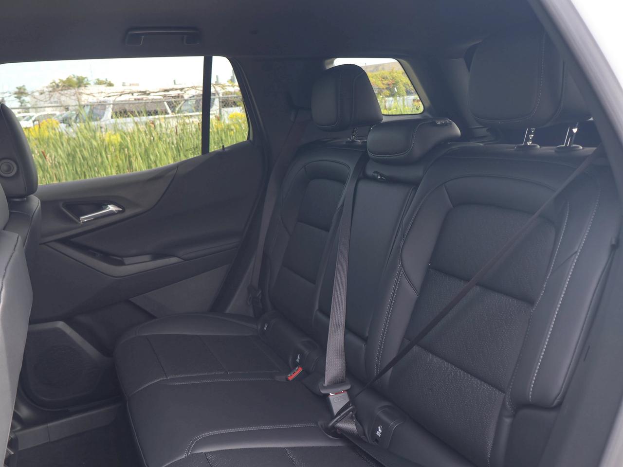 2027 Chevrolet Equinox AWD LT Photo