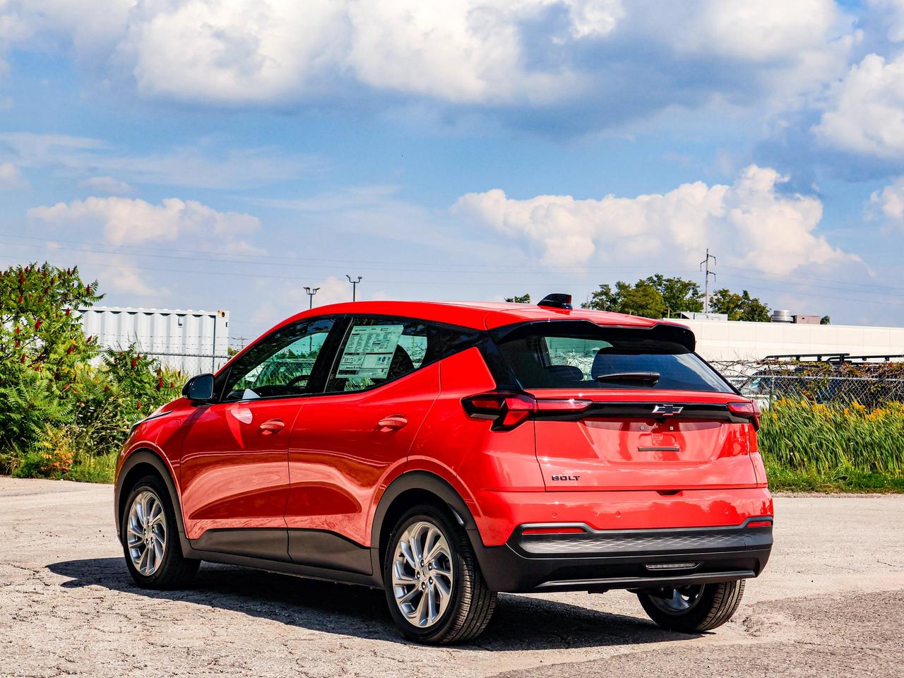 2027 Chevrolet Bolt LT Photo