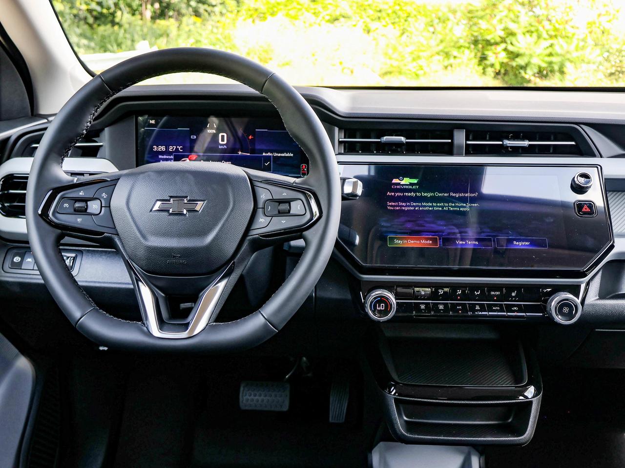 2027 Chevrolet Bolt LT Photo