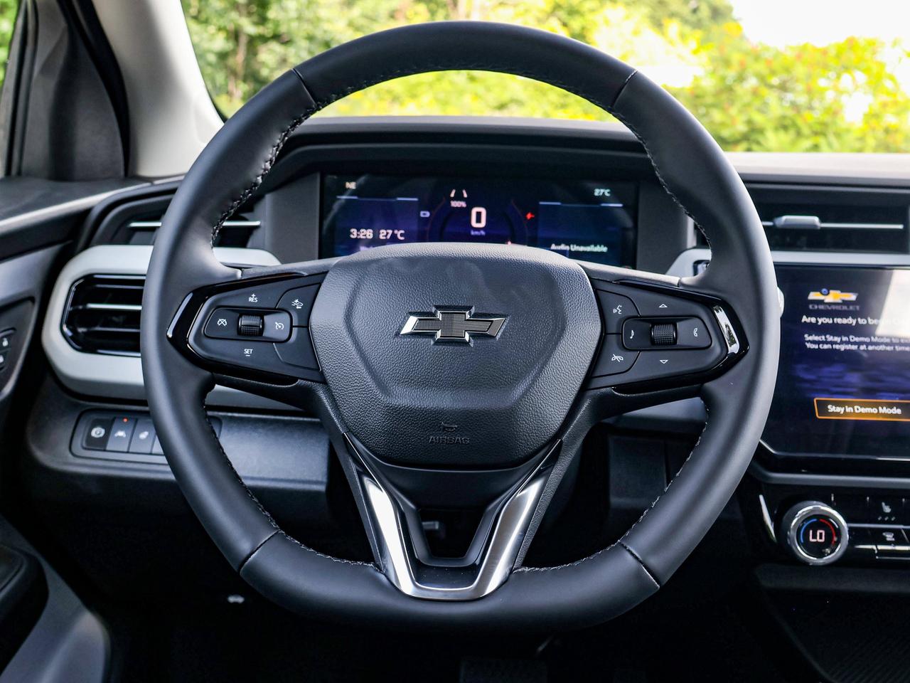 2027 Chevrolet Bolt LT Photo
