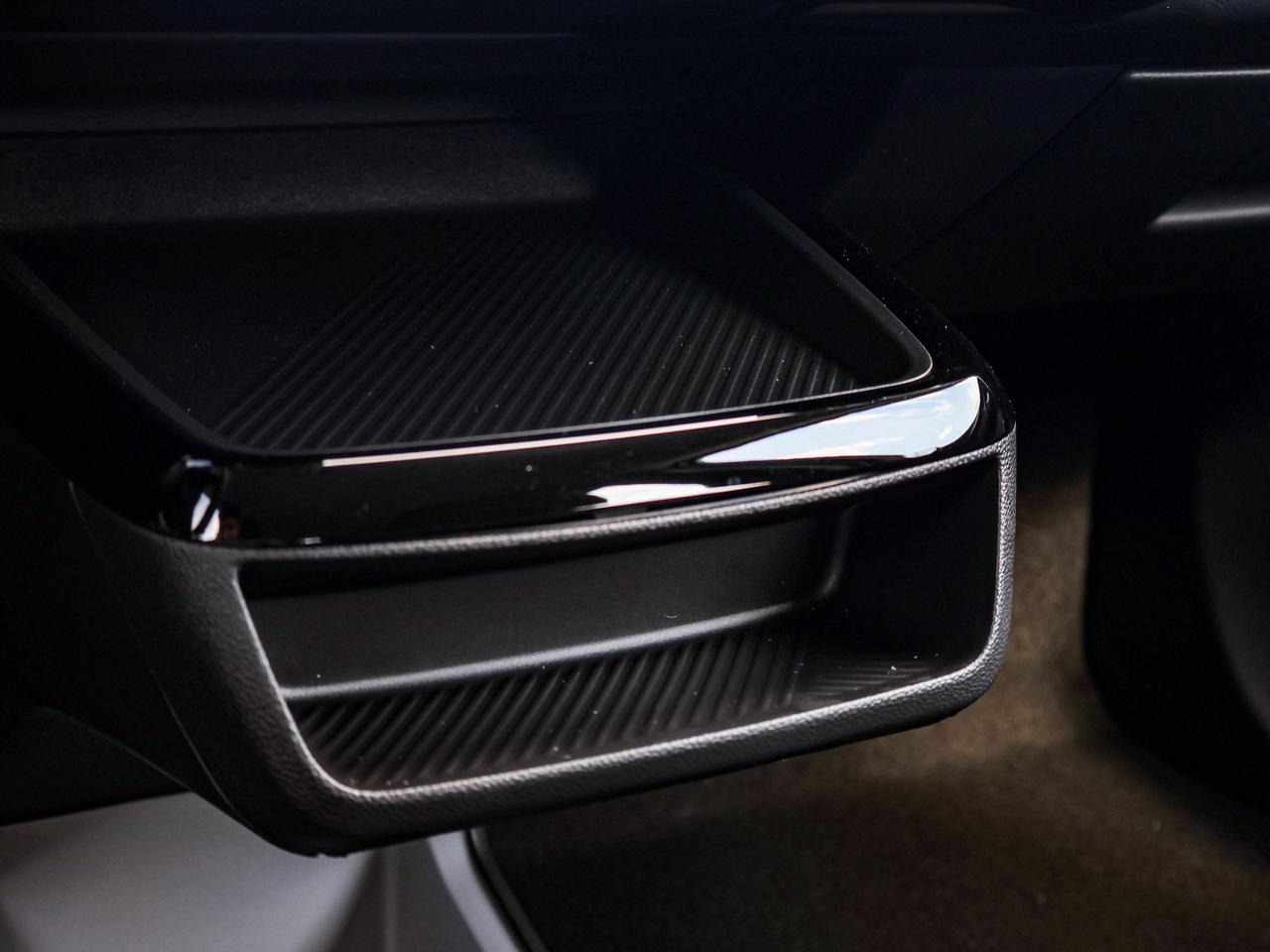 2027 Chevrolet Bolt LT Photo