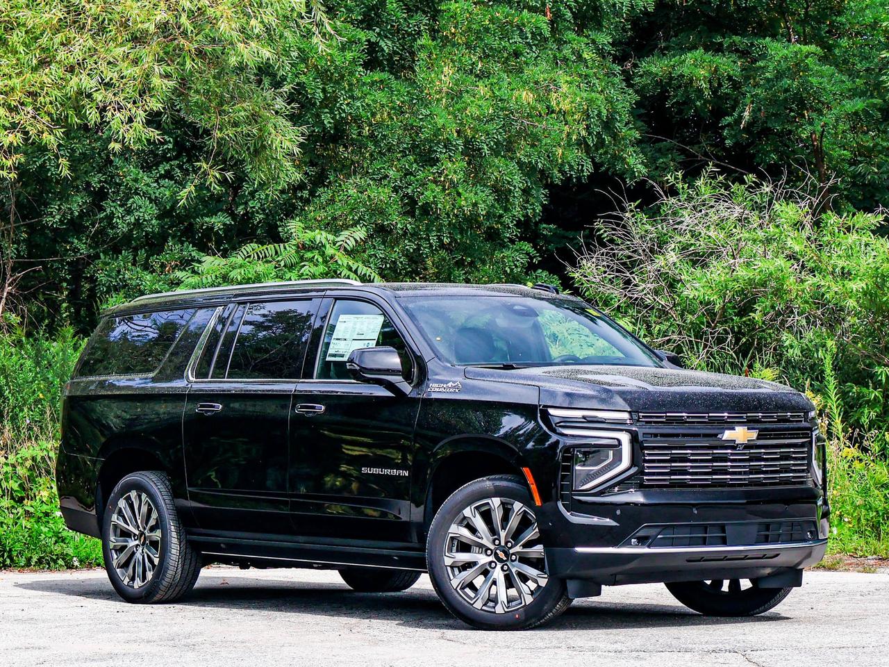2026 Chevrolet Suburban High Country Photo1