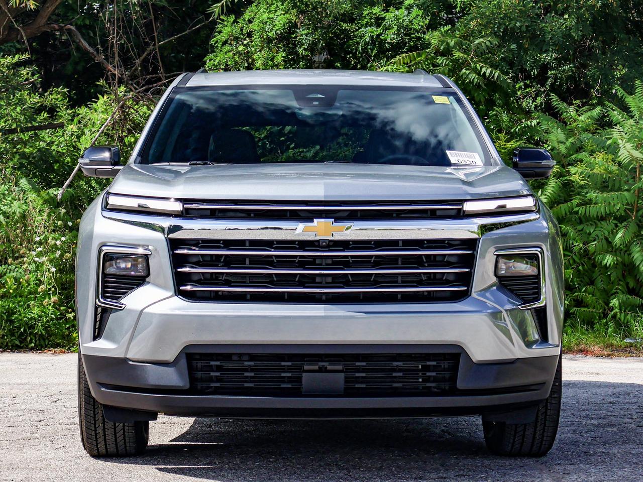 2027 Chevrolet Traverse LT Photo