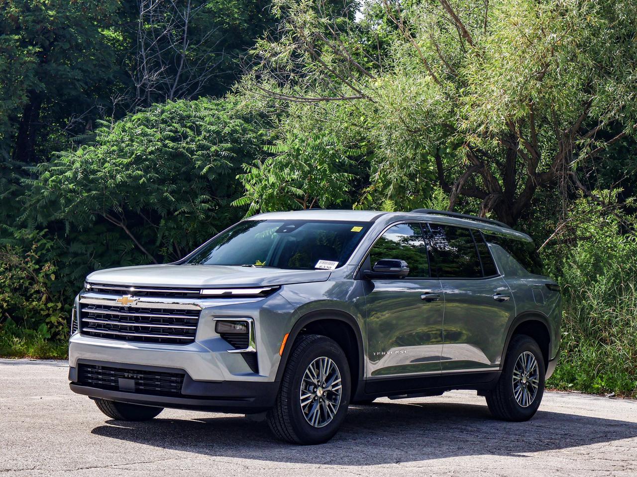 2027 Chevrolet Traverse LT Photo