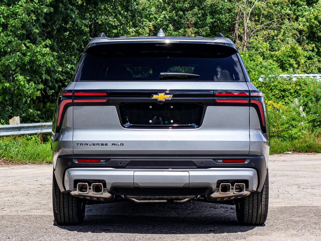 2027 Chevrolet Traverse LT Photo