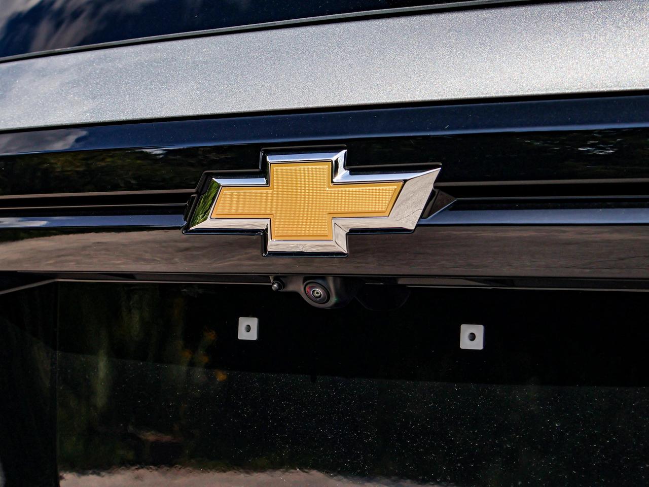 2027 Chevrolet Traverse LT Photo