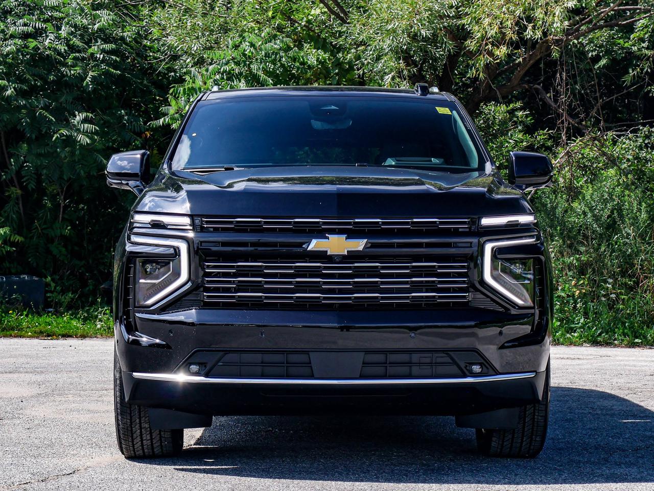 2026 Chevrolet Suburban High Country Photo