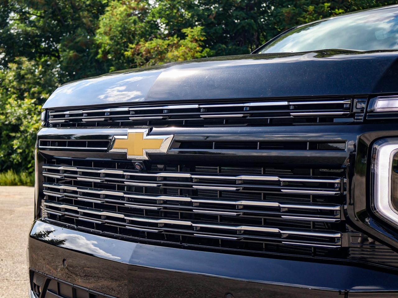 2026 Chevrolet Suburban High Country Photo