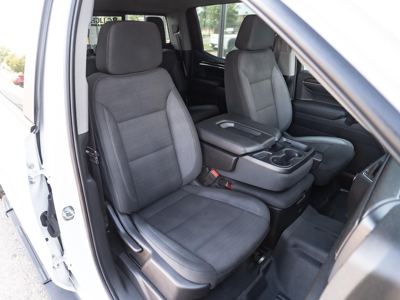 2024 Chevrolet Silverado 1500 LT Photo19