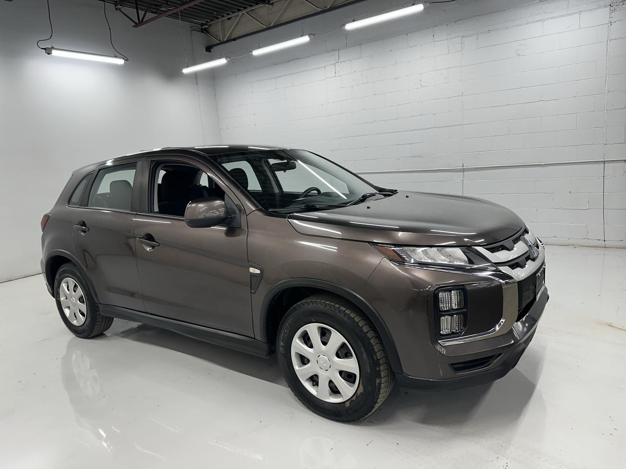 2022 Mitsubishi RVR ES AWC Photo1