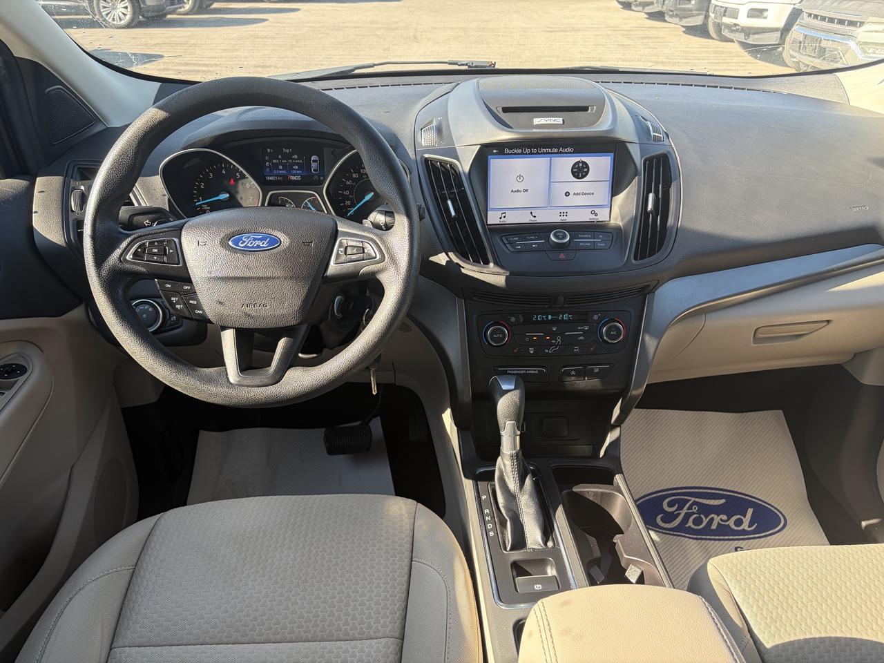2017 Ford Escape SE FWD Photo