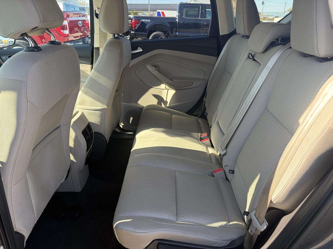 2017 Ford Escape SE FWD Photo