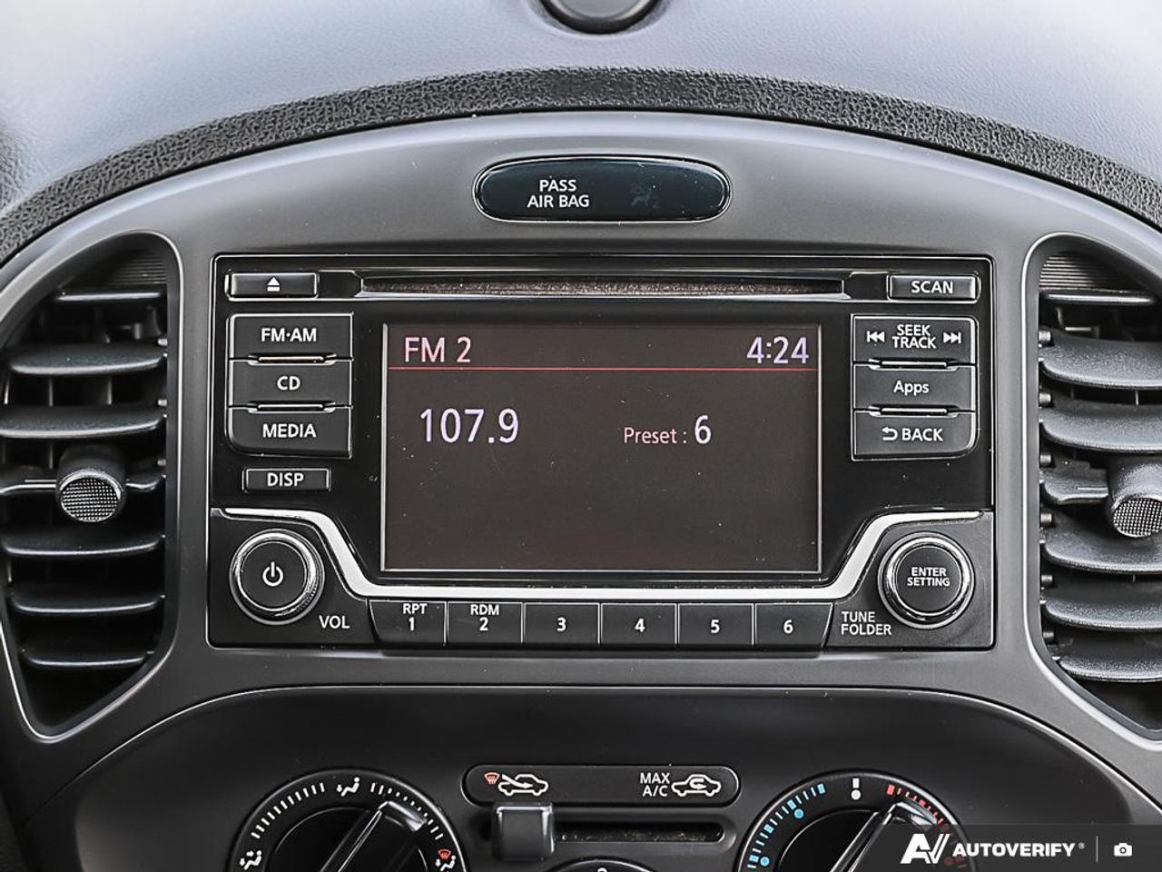 2015 Nissan Juke SV, AWD, LOW KM'S, R/V CAM, BLUETOOTH - Photo #21