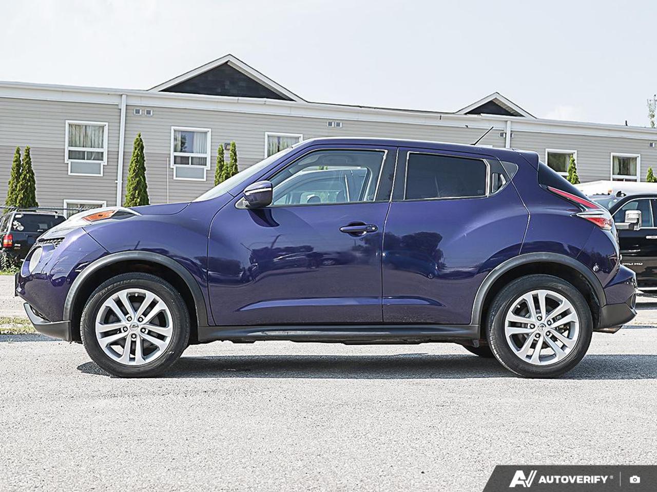 2015 Nissan Juke SV, AWD, LOW KM'S, R/V CAM, BLUETOOTH - Photo #3
