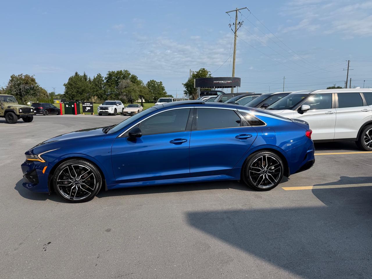 2023 Kia K5 GT w/Brown Interior Photo5