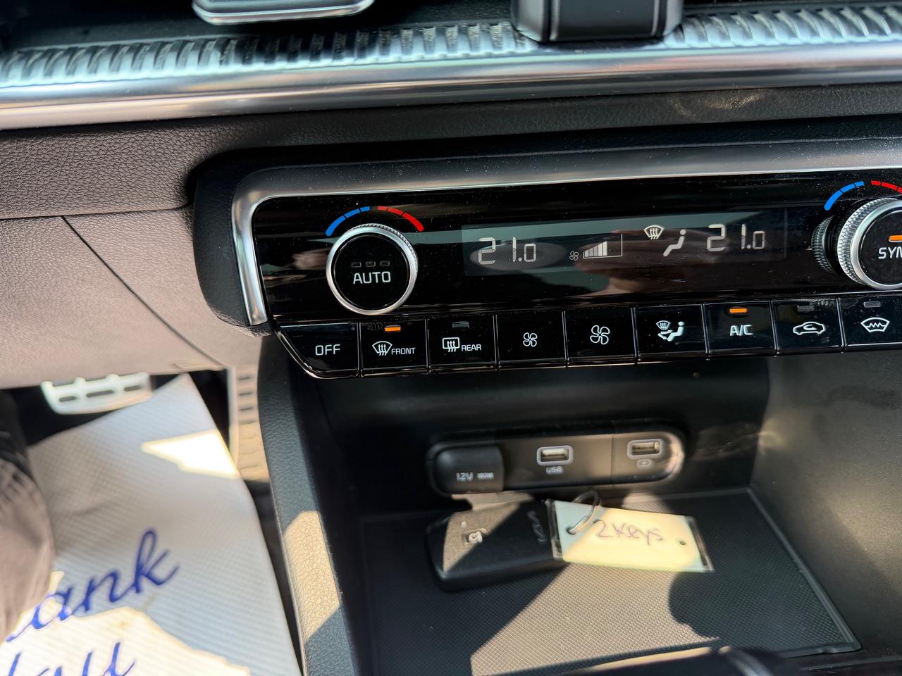 2023 Kia K5 GT w/Brown Interior Photo