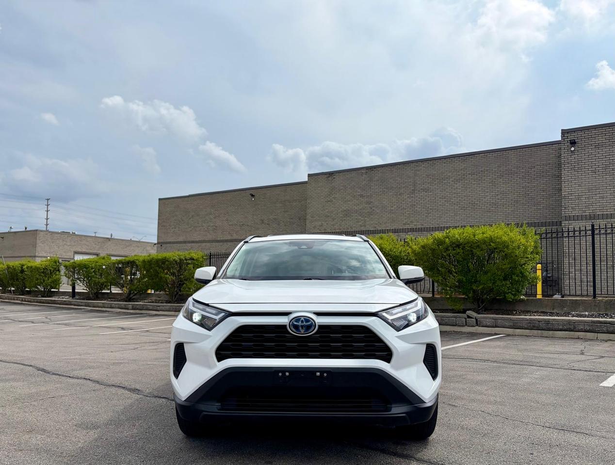 2023 Toyota RAV4 Hybrid XLE AWD - Photo #1
