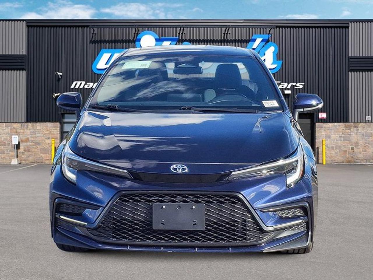 2024 Toyota Corolla SE Upgrade | Sunroof | Heated Seats + Steering | Adaptive Cruise | CarPlay | Rear Cam | and More ! Photo