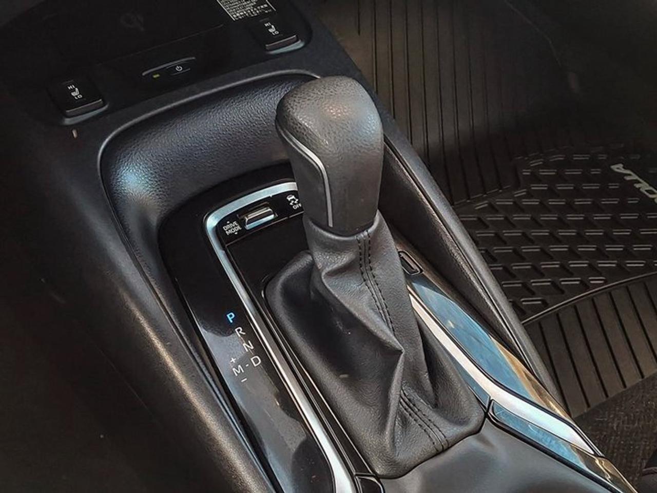 2024 Toyota Corolla SE Upgrade | Sunroof | Heated Seats + Steering | Adaptive Cruise | CarPlay | Rear Cam | and More ! Photo