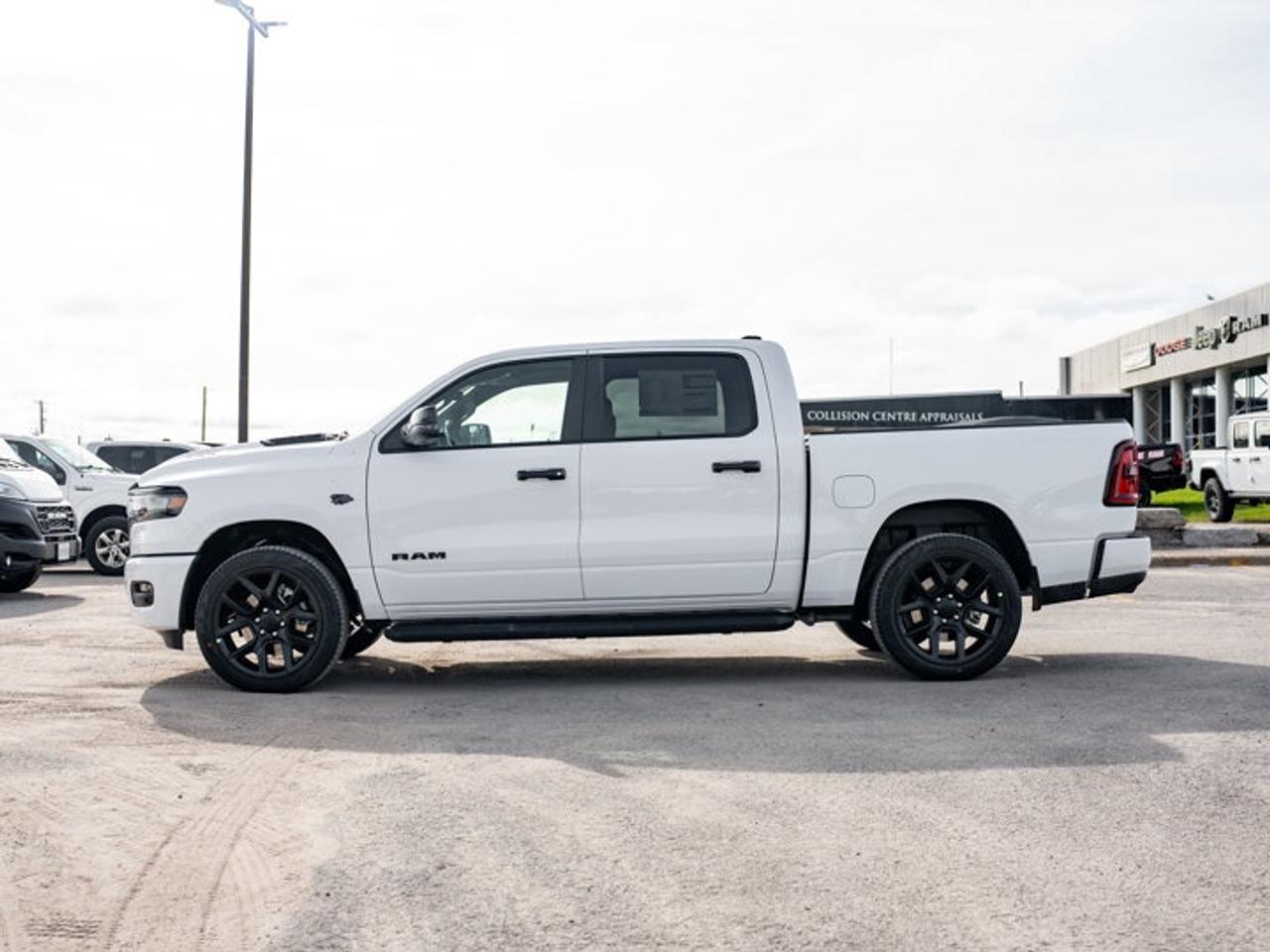 2027 RAM 1500 SPORT Photo