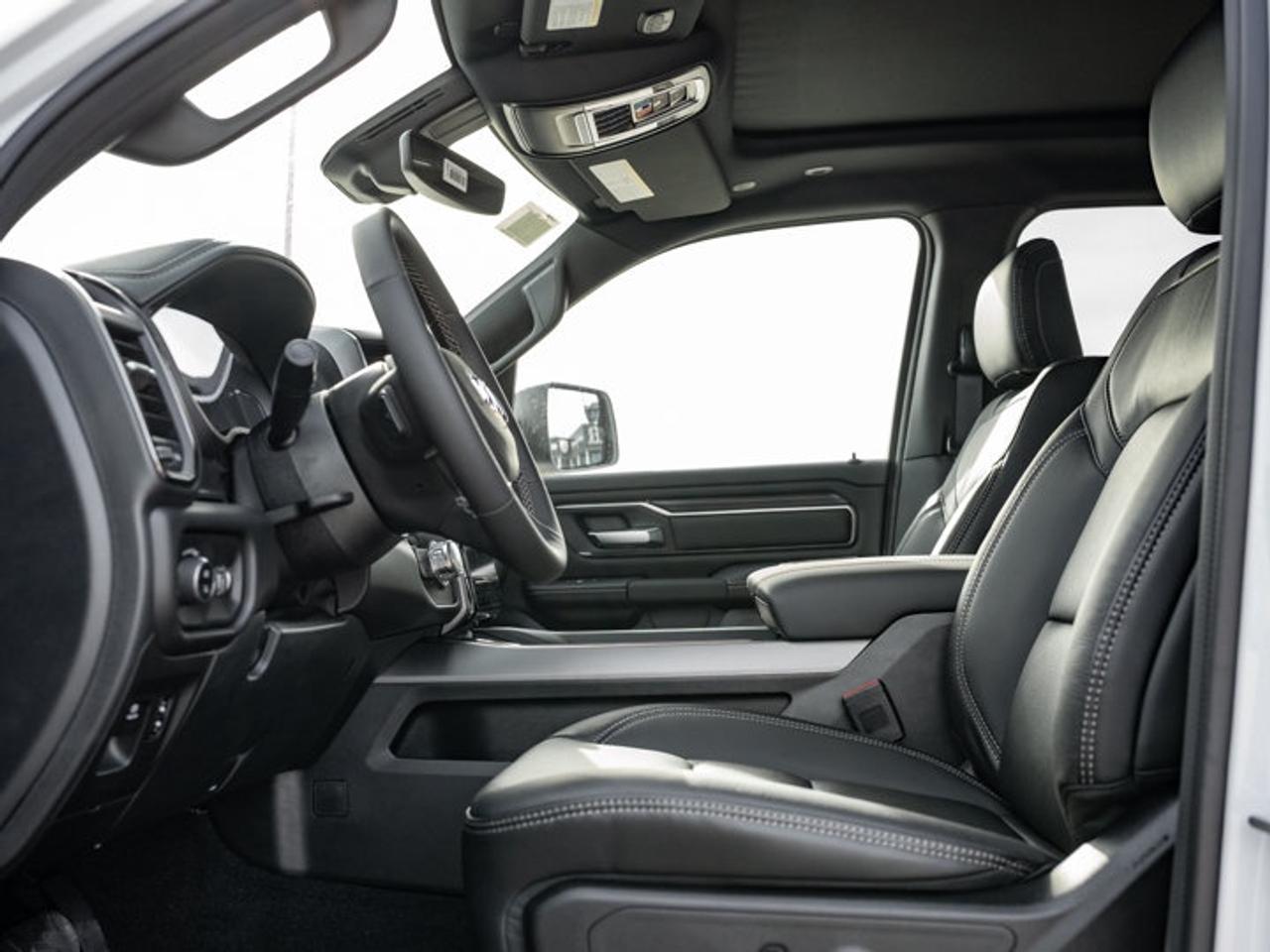 2027 RAM 1500 SPORT Photo