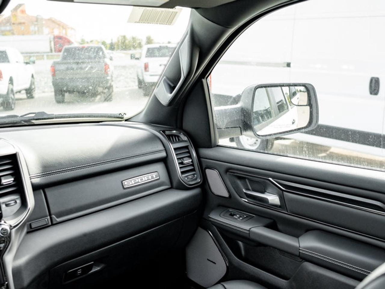 2027 RAM 1500 SPORT Photo