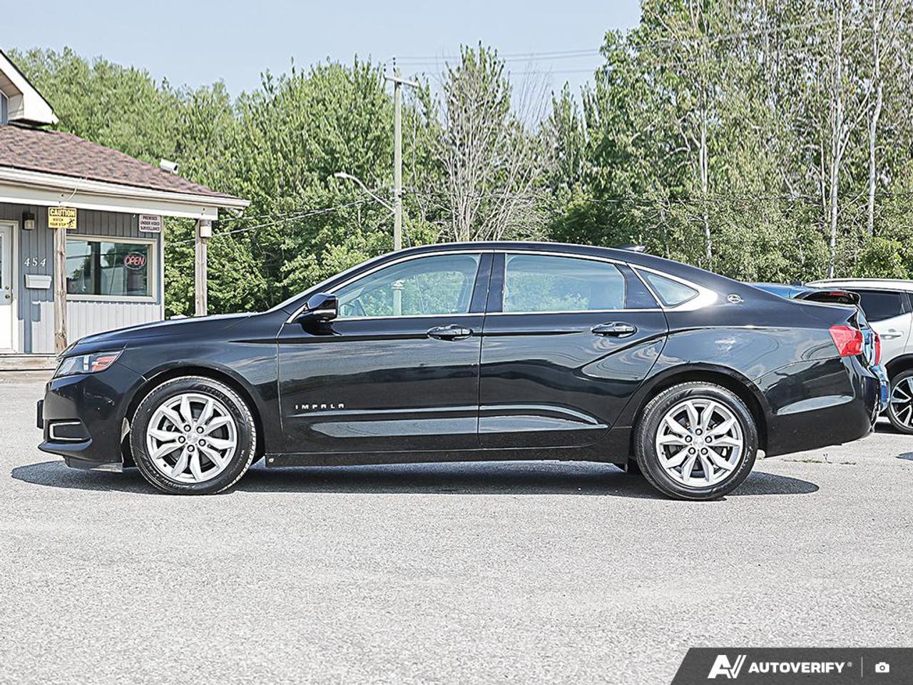 2016 Chevrolet Impala LT, LOW KM'S, REMOTE START, R/V CAM, B.TOOTTH - Photo #3
